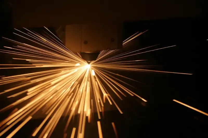 Top 5 spawarek TIG dla profesjonalistów - co oferuje sklep spawalniczy Weldcut?